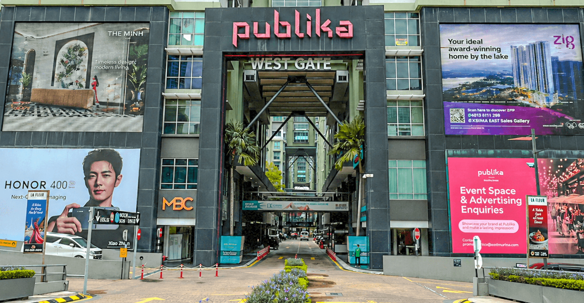 Publika Shopping Gallery Interior